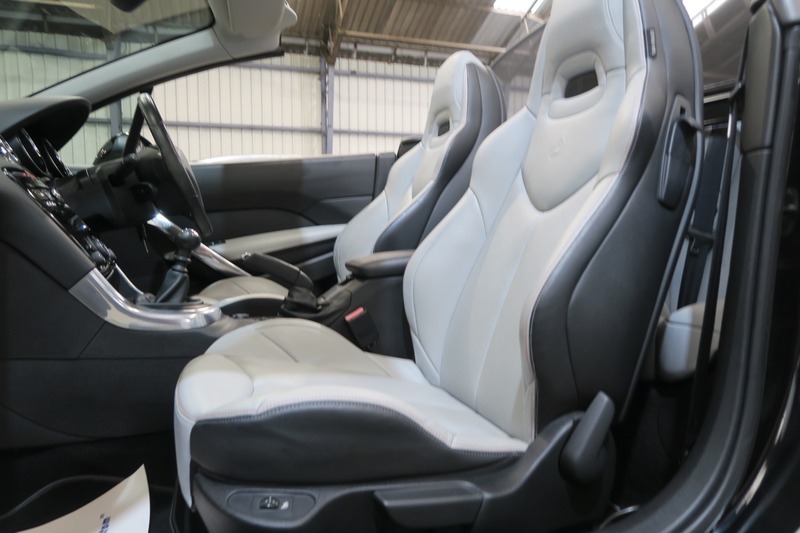 Peugeot 308 CC Convertible 1.6 Thp White #23