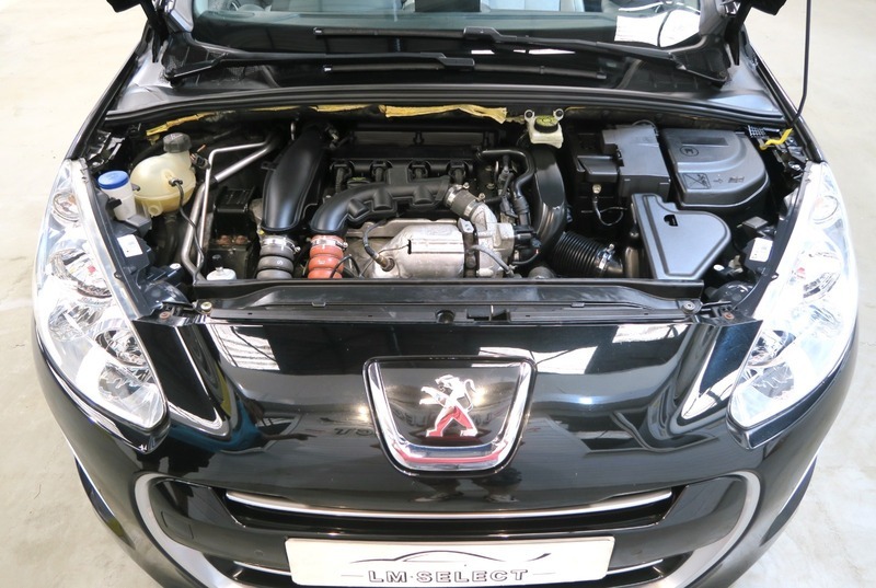 Peugeot 308 CC Convertible 1.6 Thp White #29