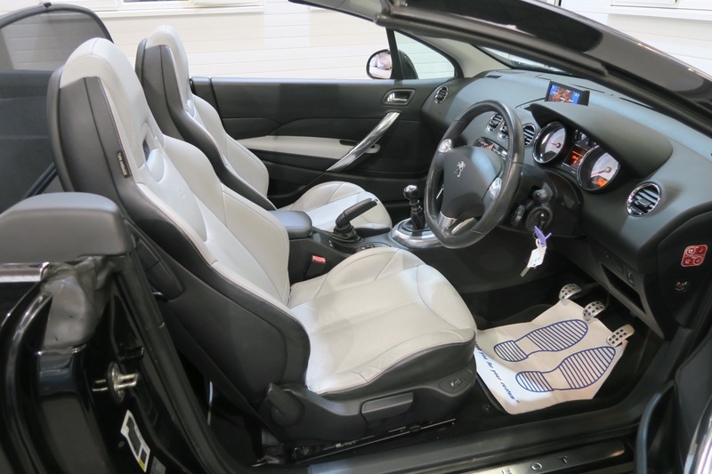 Peugeot 308 CC Convertible 1.6 Thp White #17