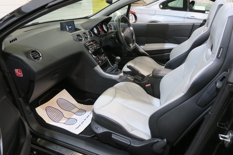 Peugeot 308 CC Convertible 1.6 Thp White #20