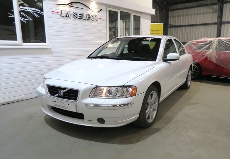 Volvo S60 2.0 T Se Lux AN08FML White #3