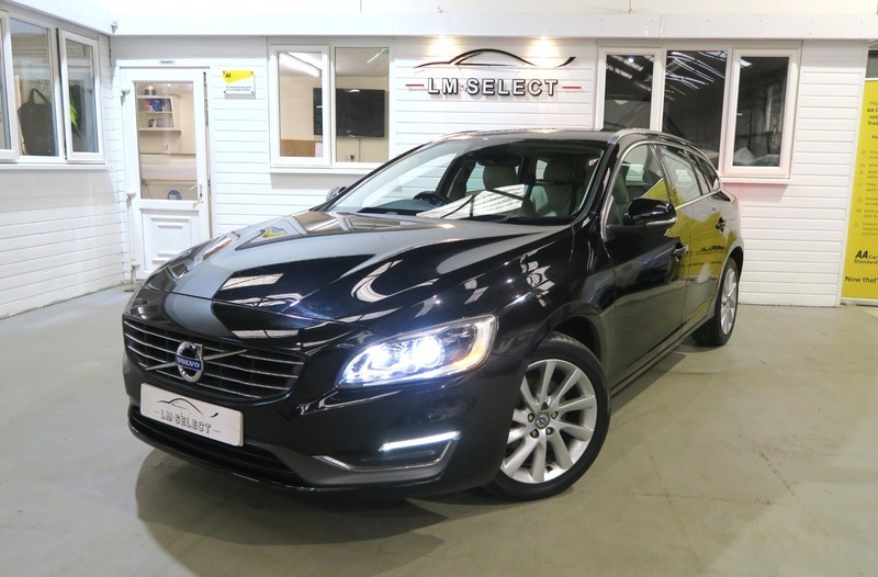 Volvo V60 D2 Se Lux 115 Black #2