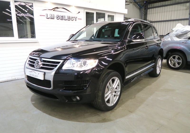 Volkswagen Touareg V6 Altitude Tdi 224 Black #5