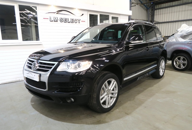 Volkswagen Touareg V6 Altitude Tdi 224 Black #6