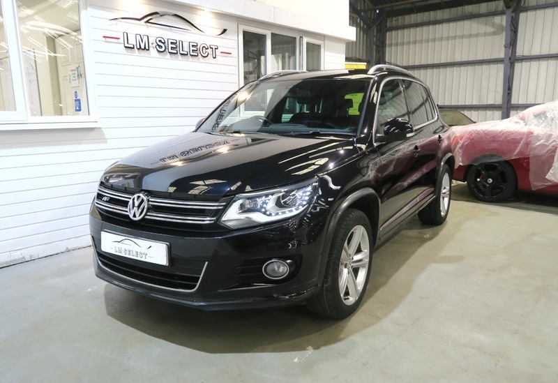 Volkswagen Tiguan R Line Tdi Bluemotion BN13EZE Black #5