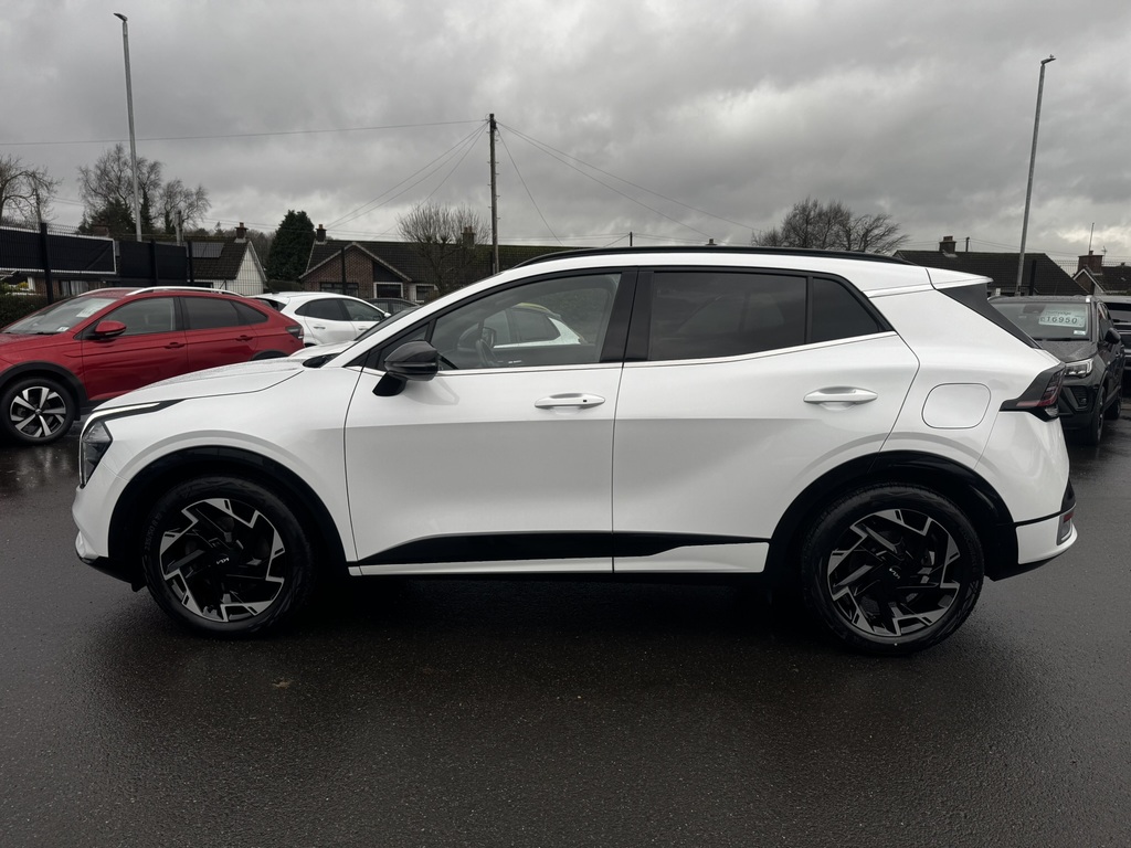Kia Sportage Gtln Crdi Isg Mhev Sa WM72VCX White #2