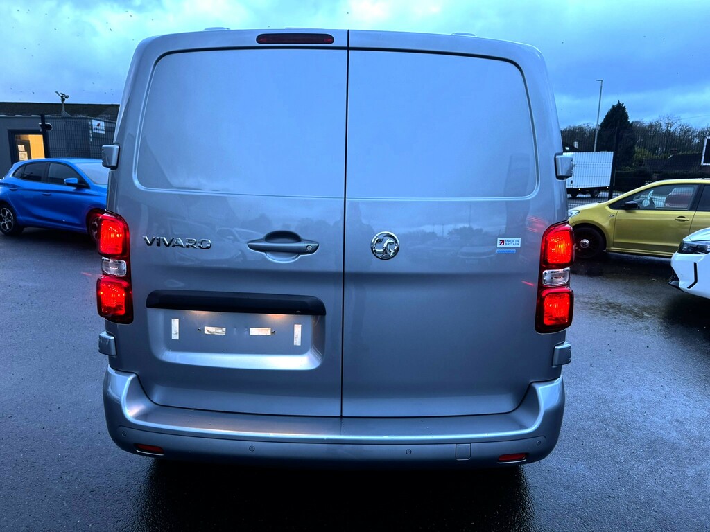 Vauxhall Vivaro F3100 Pro Crew Cab BVZ3617 Grey #4