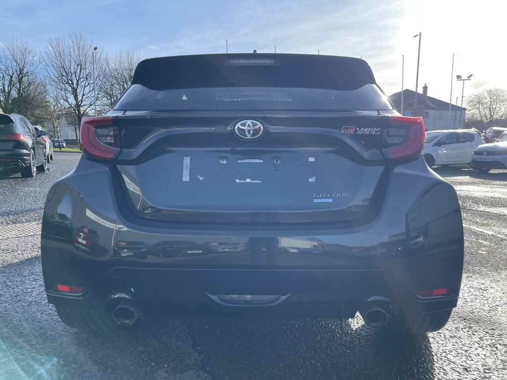 Toyota Yaris Yaris Circuit 4Wd YIG4941 Black #6