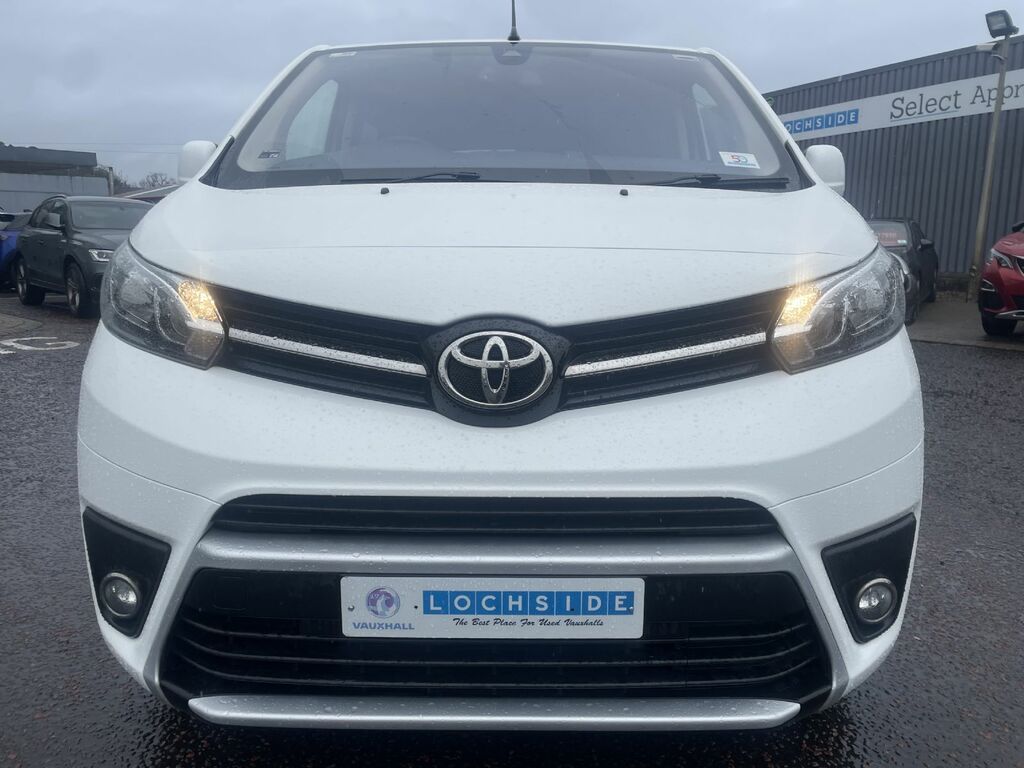 Toyota Proace Verso Shuttle L1 D-4d White #2