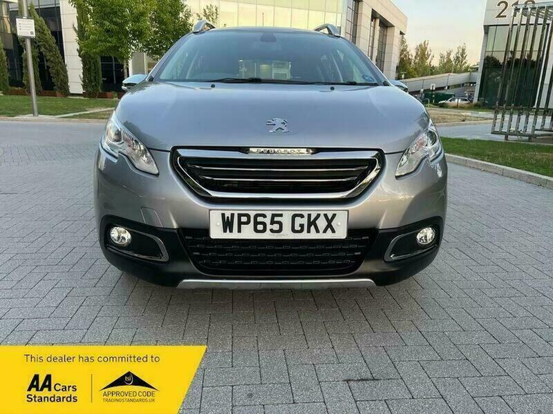 Peugeot 2008 1.2 Puretech Allure Suv Grey #4