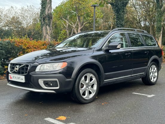 Volvo XC70 2.0 D3 Se Lux Black