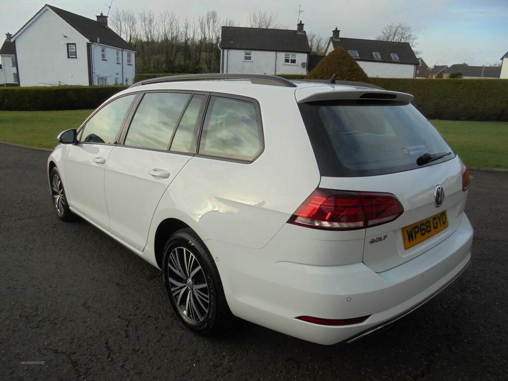 Volkswagen Golf 1.6 Tdi Se Nav WP68GYD White #6