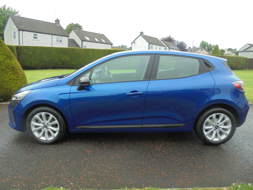 Renault Clio 1.0 Tce 90 Evolution HN24VAH Blue #5