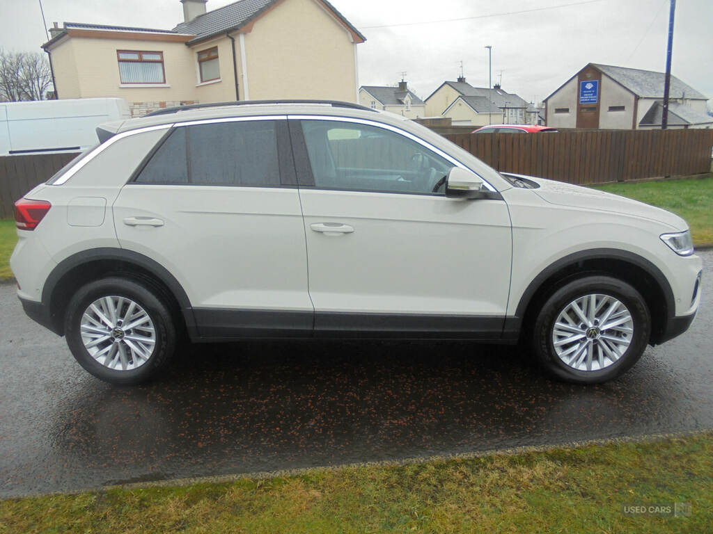 Volkswagen T-Roc 1.5 Tsi Life CJ23JCV Grey #2