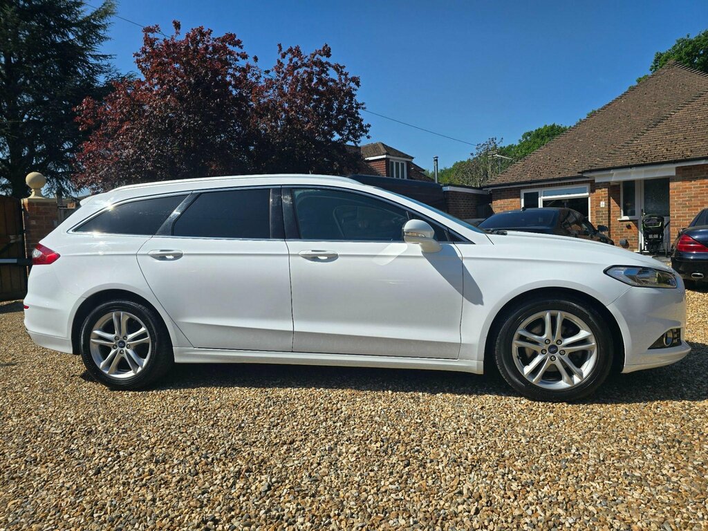 Ford Mondeo 2.0T Ecoboost Titanium Euro 6 Ss White #2