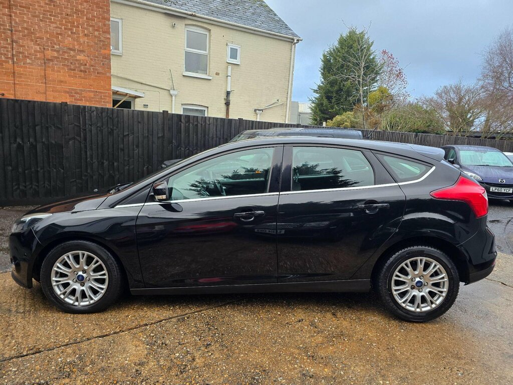 Ford Focus 1.6T Ecoboost Titanium Euro 5 Ss OE61OBB Black #3