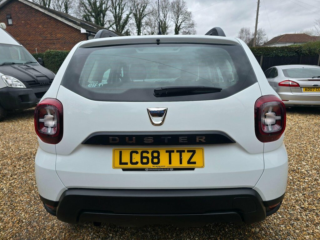 Dacia Duster 1.6 Sce Essential Euro 6 Ss LC68TTZ White #5