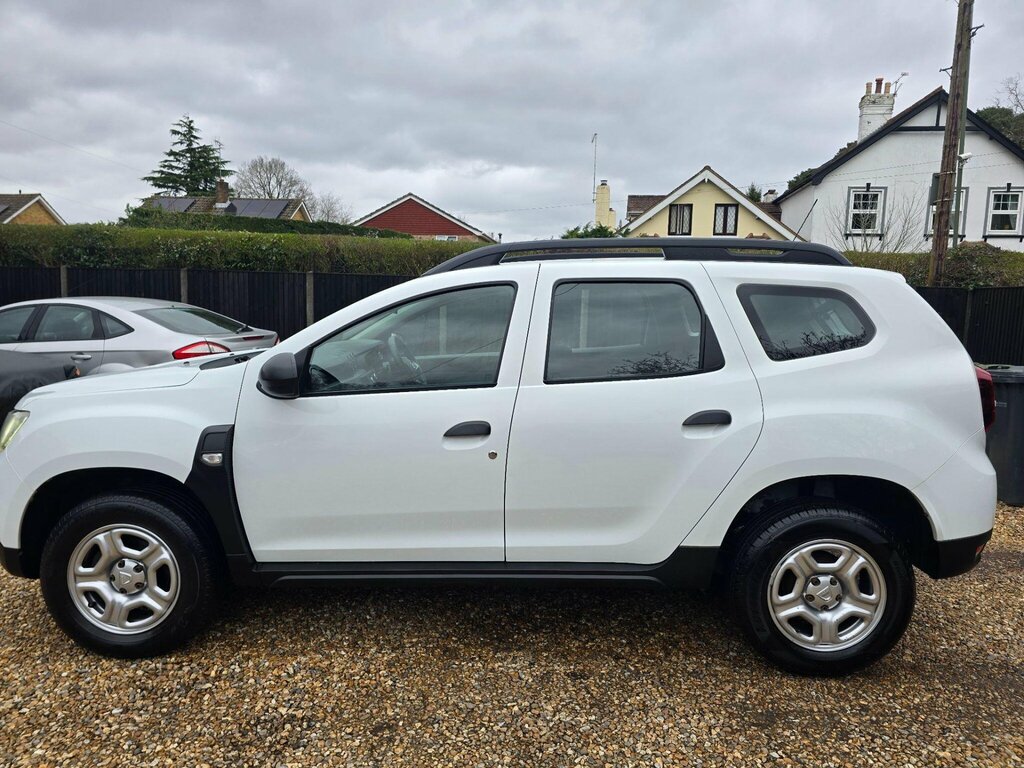 Dacia Duster 1.6 Sce Essential Euro 6 Ss LC68TTZ White #3