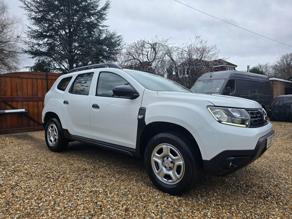 Dacia Duster 1.6 Sce Essential Euro 6 Ss White