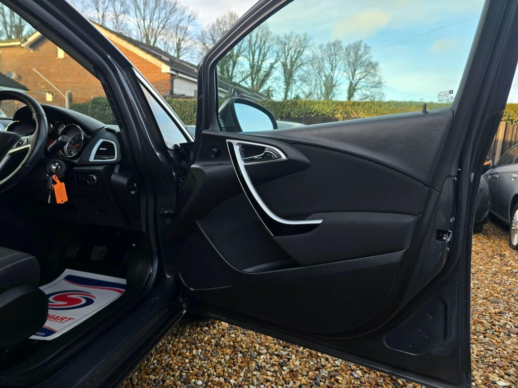 Vauxhall Astra 1.4 16V Sri Euro 5 DS62JVH Grey #6
