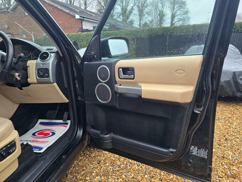 Land Rover Discovery 3 2.7 Td V6 Hse Station Wagon Black #6