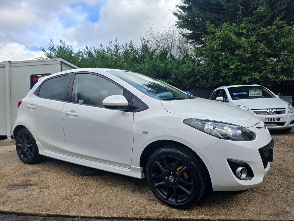 Mazda 2 1.3 Tamura Euro 5 White