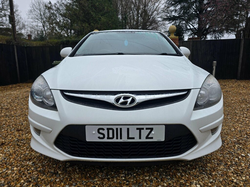 Hyundai I30 1.4 Comfort Euro 5 White #3