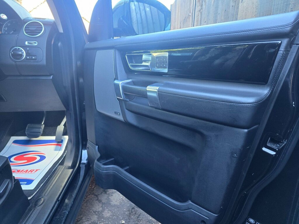 Land Rover Discovery 4 3.0 Sd V6 Landmark 4Wd Euro 6 Ss DE16EMF Black #6