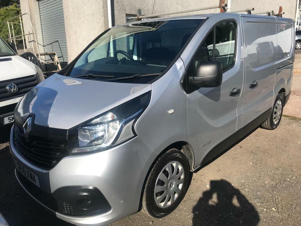 Renault Trafic 1.6 Dci 27 Business Swb Standard Roof Euro 5 Silver