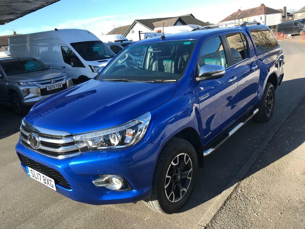 Toyota HILUX 2.4 D-4d Invincible X 4Wd Euro 6 Blue #3