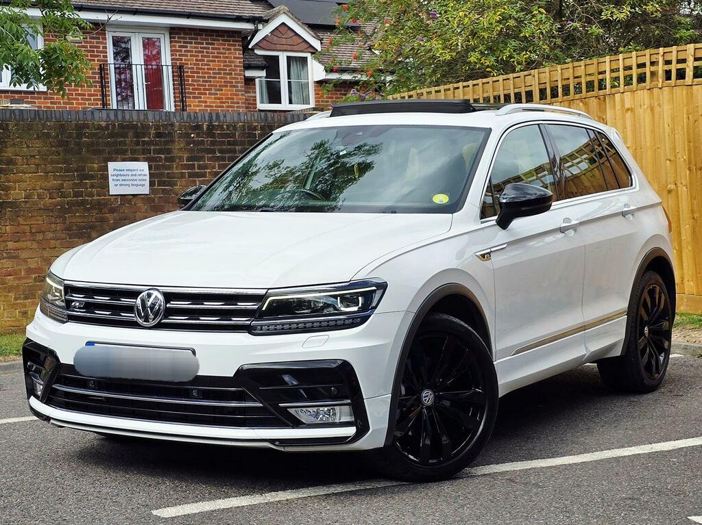 Volkswagen Tiguan Suv 2.0 Tdi Bluemotion Tech R-line 2016 FL66XTH White #3