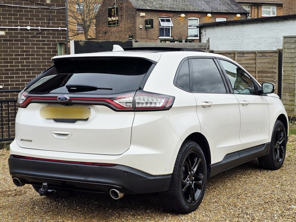 Ford Edge Suv 2.0 Tdci Titanium 2016 FY66VUH White #5