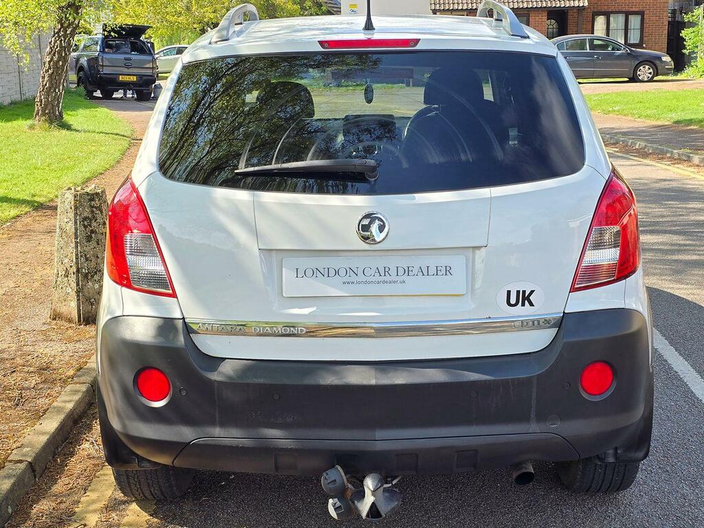 Vauxhall Antara Suv 2.2 Cdti Diamond 2014 YT64XXC White #5
