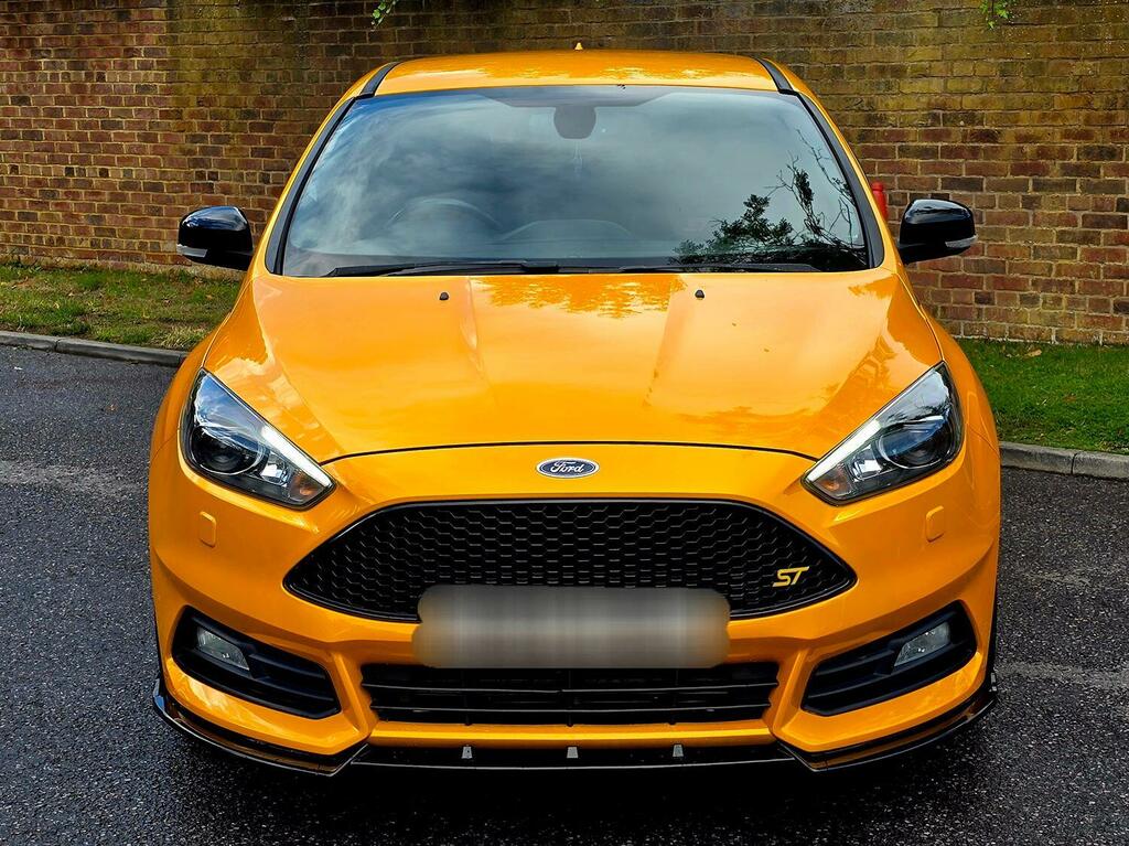 Ford Focus Hatchback 2.0 T Ecoboost St-3 2016 BG16OSE Yellow #5