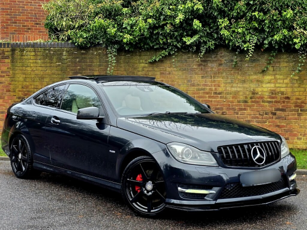 Mercedes-Benz C Class Coupe 3.5 C350 V6 Blueefficiency Amg Sport 2011 Black