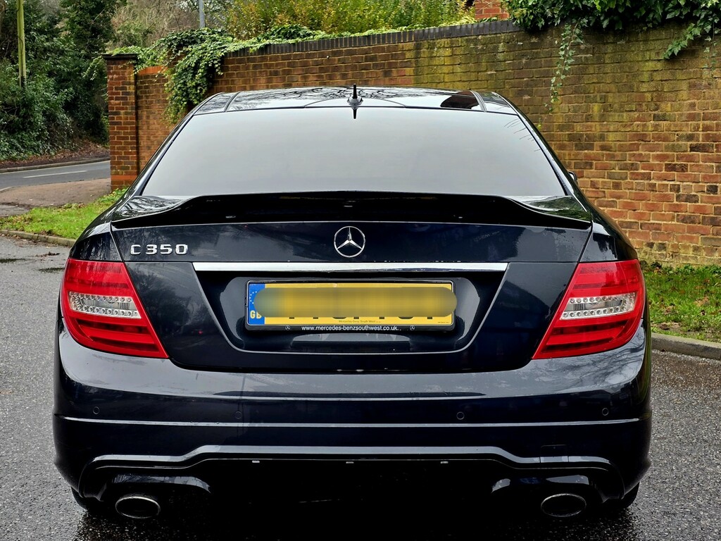 Mercedes-Benz C Class Coupe 3.5 C350 V6 Blueefficiency Amg Sport 2011 YT61TSY Black #6