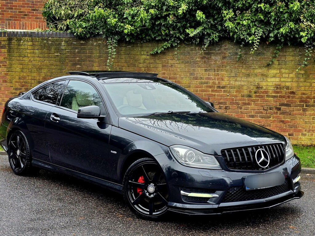 Mercedes-Benz C Class Coupe 3.5 C350 V6 Blueefficiency Amg Sport 2011 YT61TSY Black #5