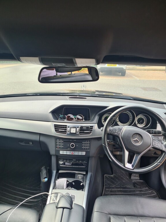 Mercedes-Benz E Class 2.1 E220 Bluetec Se HV15EHW Black #5