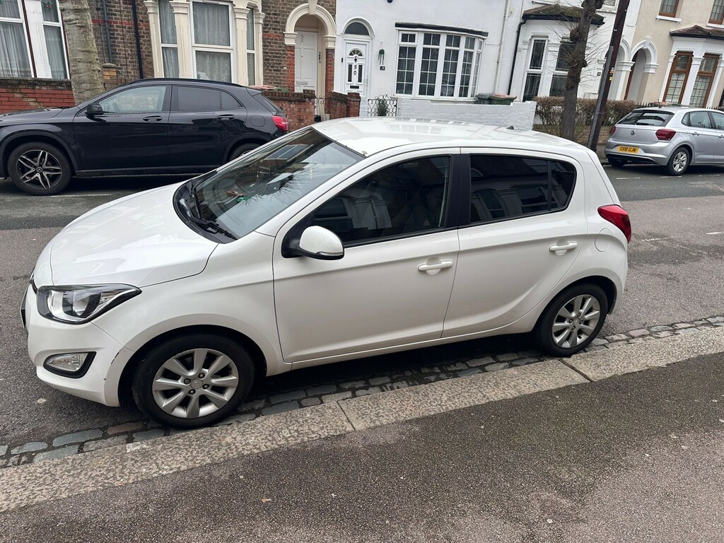 Hyundai I20 1.2 Active EF13NJE White #4