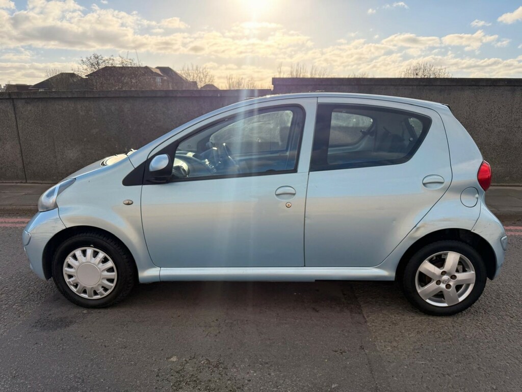 Toyota Aygo 1.0 Vvt-i Sport MJ55UHF Blue #3