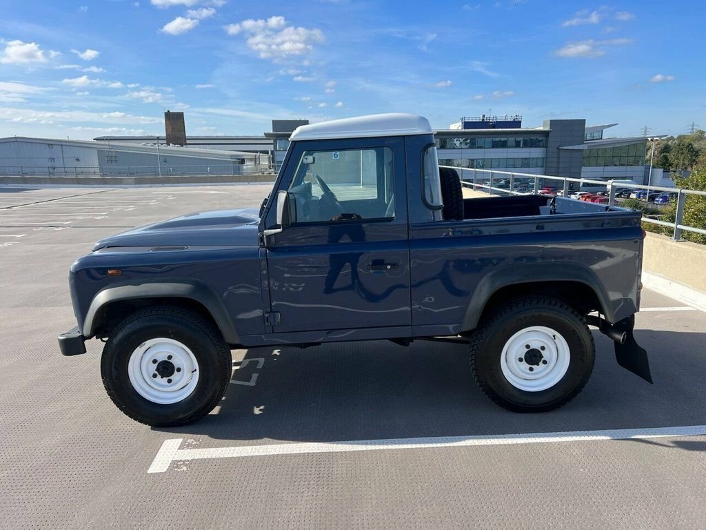Land Rover Defender 2.2 Td Pick Up 122 Bhp Blue #4