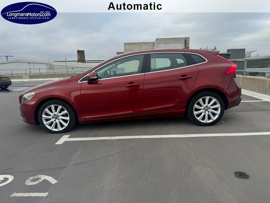 Volvo V40 2L Se Lux Nav Red #4