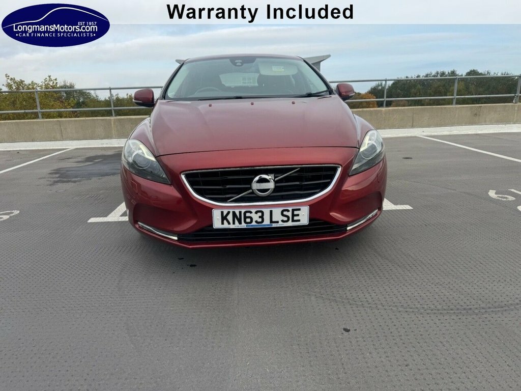 Volvo V40 2L Se Lux Nav Red #2