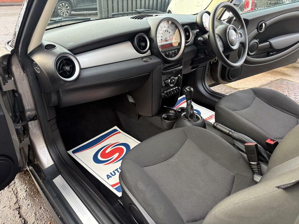 Mini Clubman 1.6 Cooper Steptronic Euro 5 Silver #4