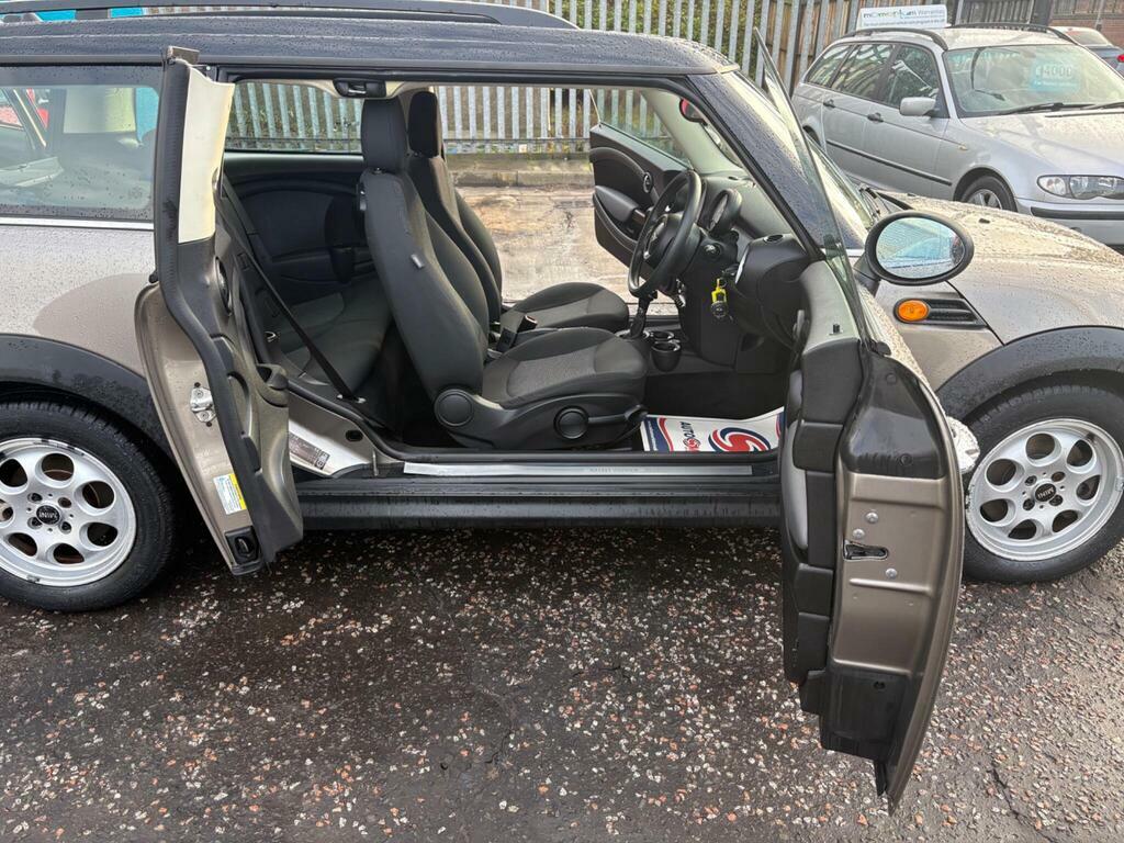 Mini Clubman 1.6 Cooper Steptronic Euro 5 Silver #2