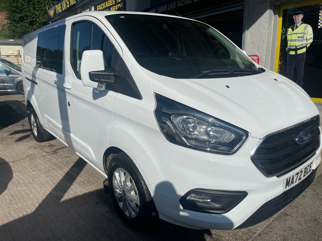Ford Transit Custom 300 Limited Ecoblue Crew-cab White