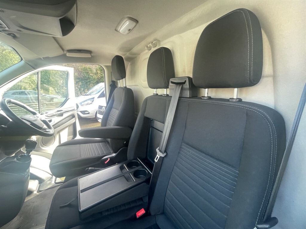Ford Transit Custom 300 Limited Ecoblue Facelift Model MA72AKO White #6