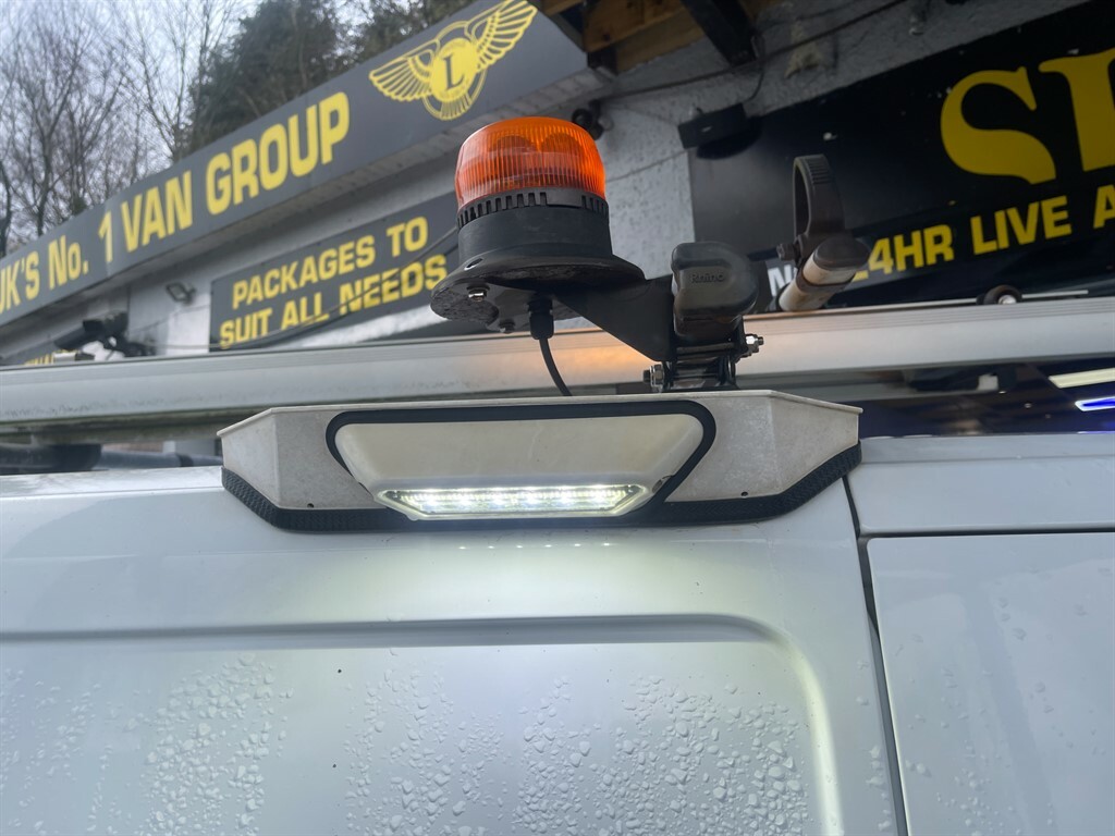 Ford Transit Custom 320 L1 H1 Air-con Rear Internal Workshop YO19LHW White #6