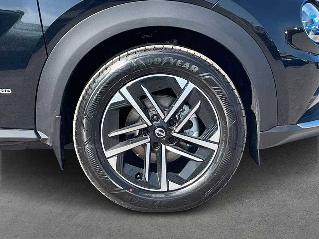 Nissan Juke 1.6 Hybrid N-connecta YK25XGX Black #6
