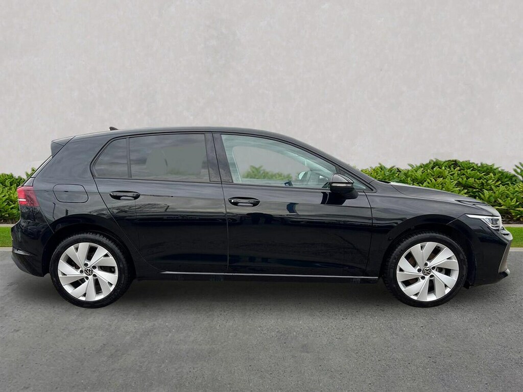 Volkswagen Golf 1.5 Tsi Match GD24XVP Black #2